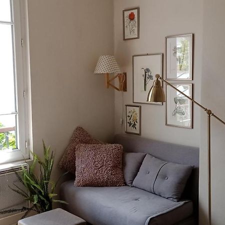 Paris Authentic House Small, Bright And Calm Studio Exterior foto