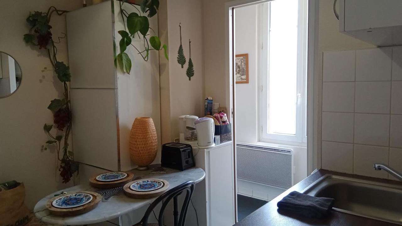 Paris Authentic House Small, Bright And Calm Studio Exterior foto